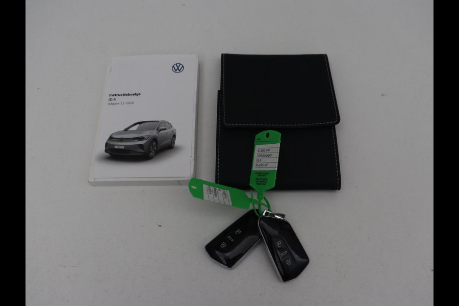Volkswagen ID.4 Life 77 kWh | Trekhaak | Stoel & stuurverwarming | Camera | Adaptive cruise | Carplay | Navigatie | Parkeerhulp | Half leder