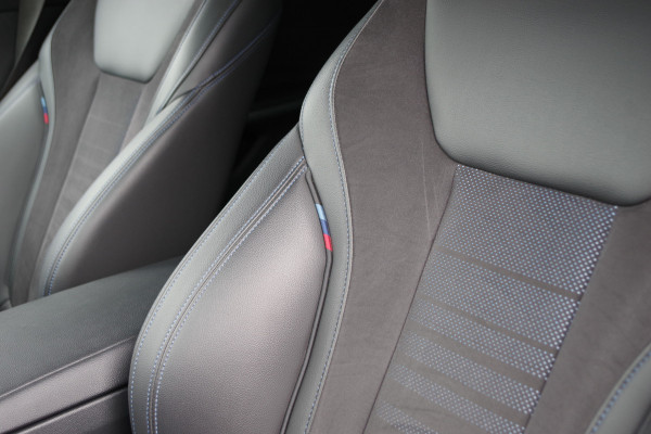 BMW 3 Serie Touring 320e High Executive M-Sport PHEV, Panoramadak, Memory, 360 Camera, Head-Up, Carplay