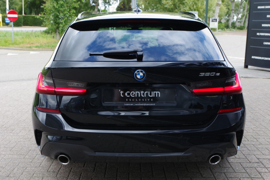 BMW 3 Serie Touring 320e High Executive M-Sport PHEV, Panoramadak, Memory, 360 Camera, Head-Up, Carplay