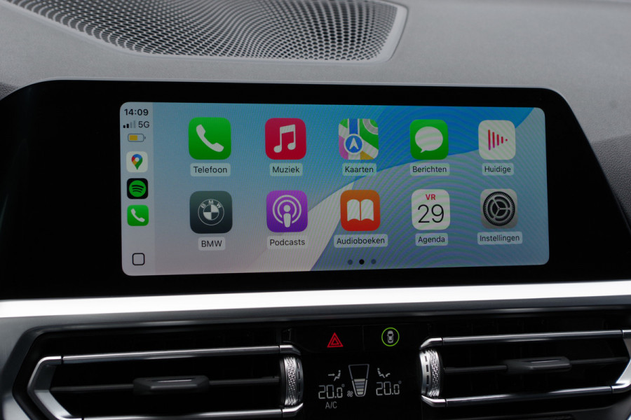 BMW 3 Serie Touring 320e High Executive M-Sport PHEV, Panoramadak, Memory, 360 Camera, Head-Up, Carplay