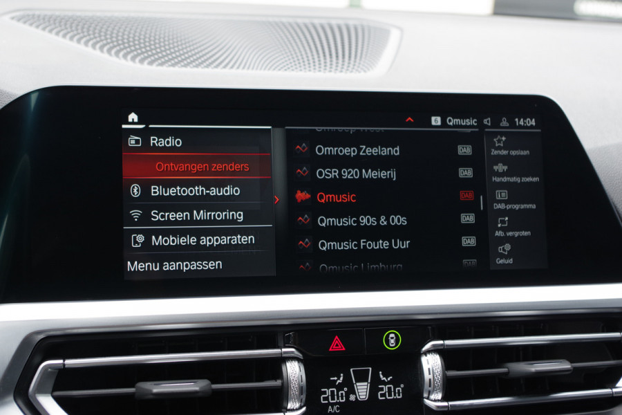 BMW 3 Serie Touring 320e High Executive M-Sport PHEV, Panoramadak, Memory, 360 Camera, Head-Up, Carplay
