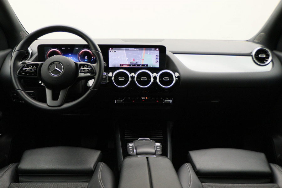 Mercedes-Benz GLA 250 e Business Solution Luxury Limited LED, Virtual Cockpit, Camera, Navigatie, Lane Assist, DAB