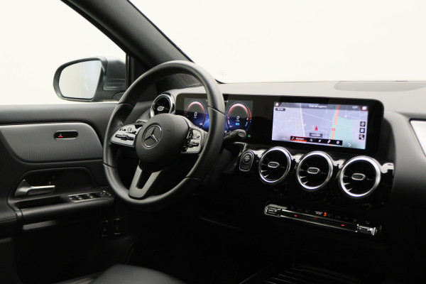 Mercedes-Benz GLA 250 e Business Solution Luxury Limited LED, Virtual Cockpit, Camera, Navigatie, Lane Assist, DAB