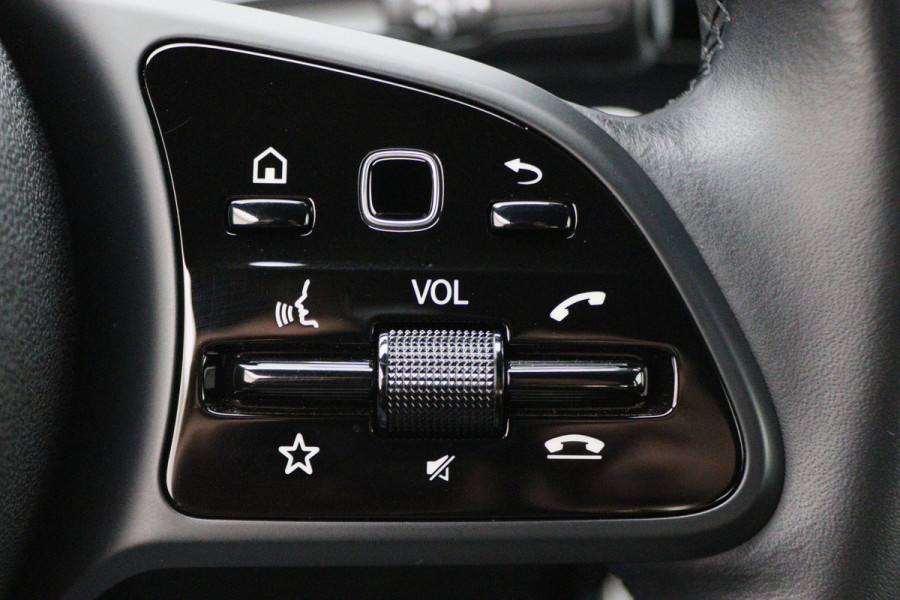 Mercedes-Benz GLA 250 e Business Solution Luxury Limited LED, Virtual Cockpit, Camera, Navigatie, Lane Assist, DAB