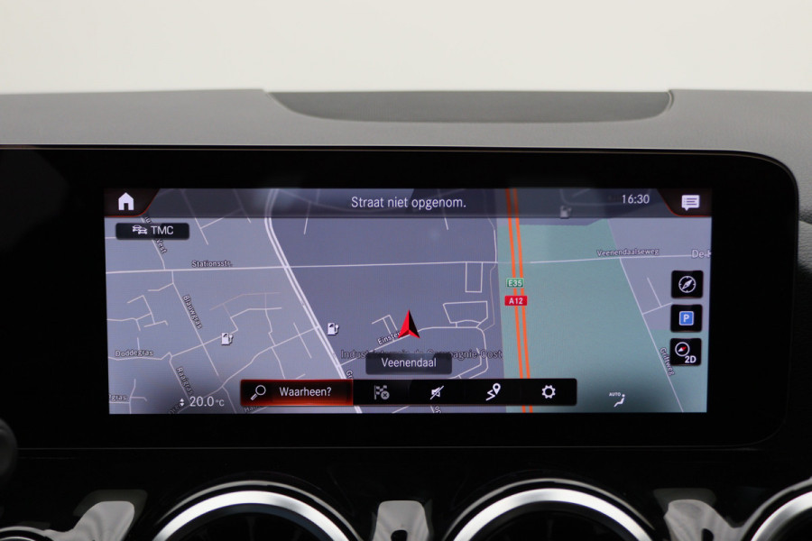 Mercedes-Benz GLA 250 e Business Solution Luxury Limited LED, Virtual Cockpit, Camera, Navigatie, Lane Assist, DAB