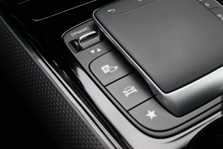 Mercedes-Benz GLA 250 e Business Solution Luxury Limited LED, Virtual Cockpit, Camera, Navigatie, Lane Assist, DAB