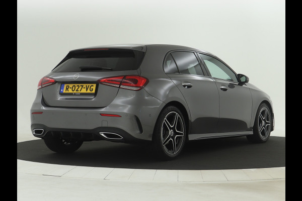 Mercedes-Benz A-Klasse 180 AMG Line | Achteruitrijcamera | Nightpakket | Sfeerverlichting | Stoelverwarming | inclusief 24 maanden MB Certified garantie voor europa