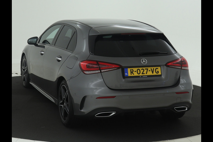 Mercedes-Benz A-Klasse 180 AMG Line | Achteruitrijcamera | Nightpakket | Sfeerverlichting | Stoelverwarming | inclusief 24 maanden MB Certified garantie voor europa