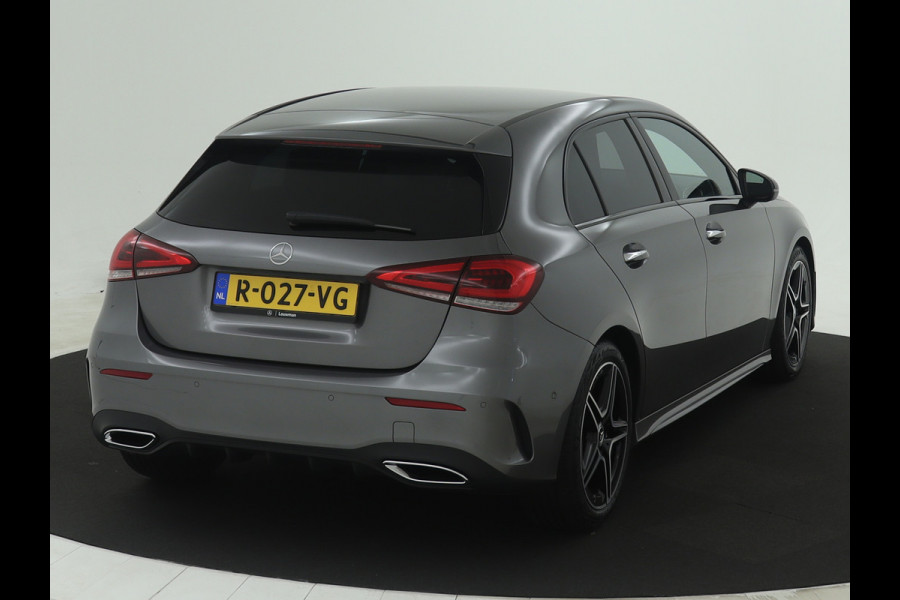 Mercedes-Benz A-Klasse 180 AMG Line | Achteruitrijcamera | Nightpakket | Sfeerverlichting | Stoelverwarming | inclusief 24 maanden MB Certified garantie voor europa