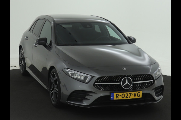 Mercedes-Benz A-Klasse 180 AMG Line | Achteruitrijcamera | Nightpakket | Sfeerverlichting | Stoelverwarming | inclusief 24 maanden MB Certified garantie voor europa