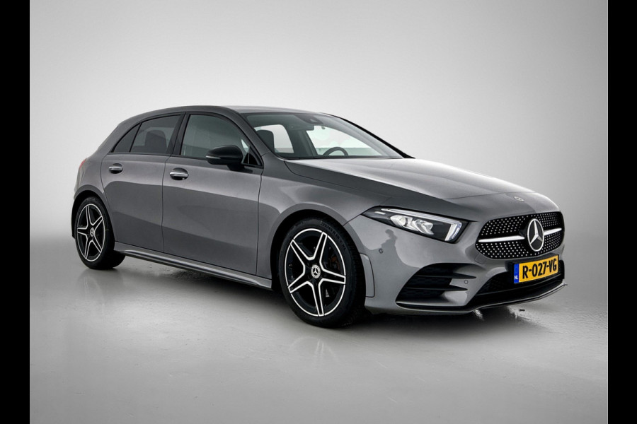 Mercedes-Benz A-Klasse 180 AMG Line | Achteruitrijcamera | Nightpakket | Sfeerverlichting | Stoelverwarming | inclusief 24 maanden MB Certified garantie voor europa