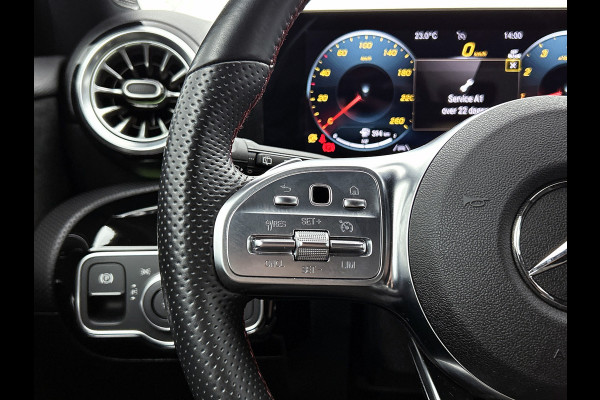Mercedes-Benz A-Klasse 180 AMG Line | Achteruitrijcamera | Nightpakket | Sfeerverlichting | Stoelverwarming | inclusief 24 maanden MB Certified garantie voor europa