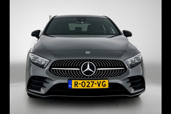 Mercedes-Benz A-Klasse 180 AMG Line | Achteruitrijcamera | Nightpakket | Sfeerverlichting | Stoelverwarming | inclusief 24 maanden MB Certified garantie voor europa