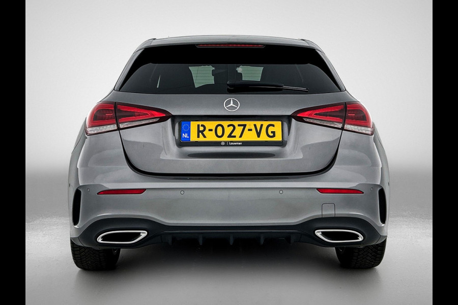 Mercedes-Benz A-Klasse 180 AMG Line | Achteruitrijcamera | Nightpakket | Sfeerverlichting | Stoelverwarming | inclusief 24 maanden MB Certified garantie voor europa