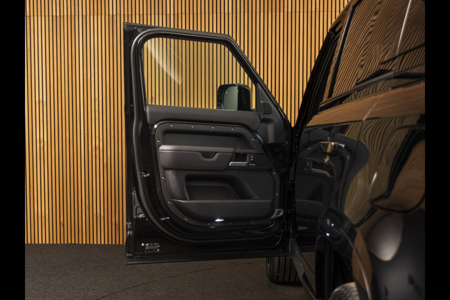 Land Rover Defender 110 2.0 P300e 110 X-Dynamic HSE HUD-PANO-MERIDIAN-22"