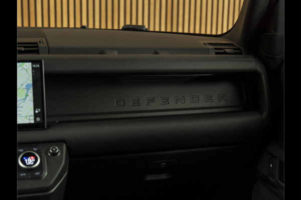 Land Rover Defender 110 2.0 P300e 110 X-Dynamic HSE HUD-PANO-MERIDIAN-22"
