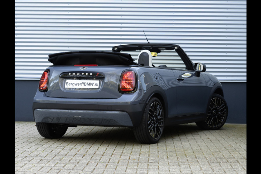 MINI Cabrio 2.0 Cooper S - Favoured - Pakket XL - ACC - Memoryzetel - Head-up