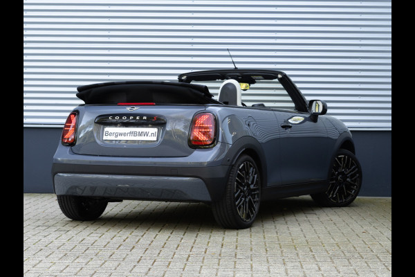MINI Cabrio 2.0 Cooper S - Favoured - Pakket XL - ACC - Memoryzetel - Head-up