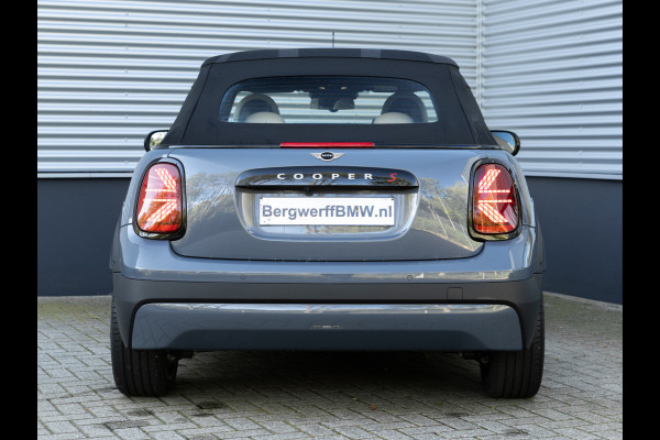 MINI Cabrio 2.0 Cooper S - Favoured - Pakket XL - ACC - Memoryzetel - Head-up
