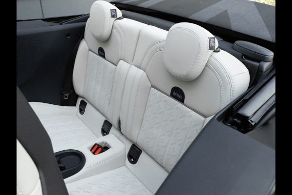 MINI Cabrio 2.0 Cooper S - Favoured - Pakket XL - ACC - Memoryzetel - Head-up