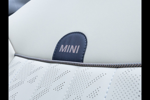 MINI Cabrio 2.0 Cooper S - Favoured - Pakket XL - ACC - Memoryzetel - Head-up