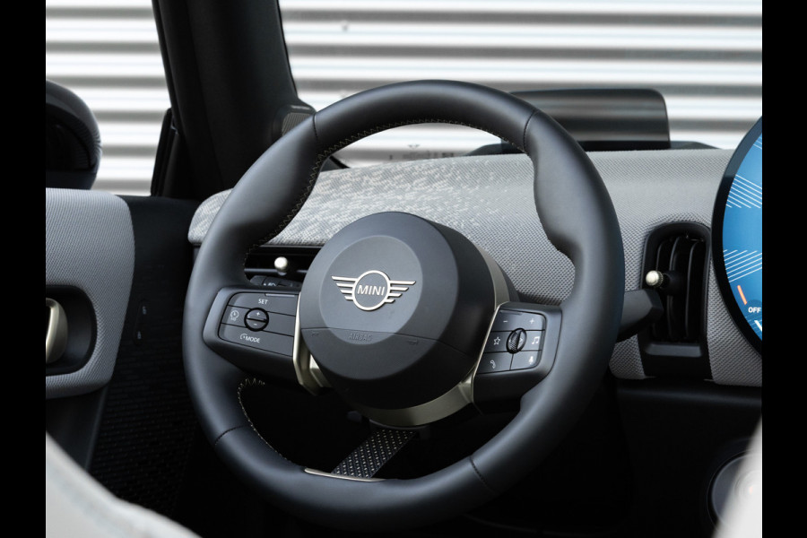 MINI Cabrio 2.0 Cooper S - Favoured - Pakket XL - ACC - Memoryzetel - Head-up