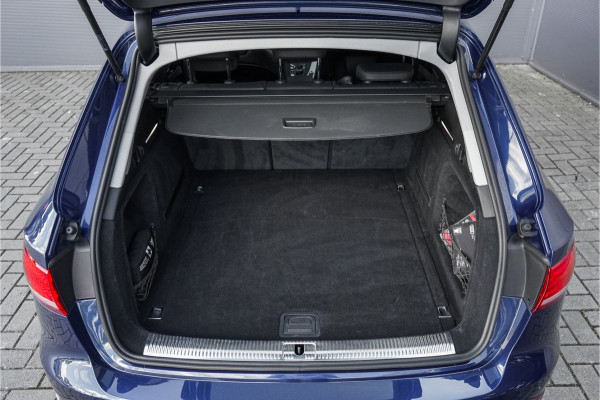 Audi A4 Avant 2.0 TFSI MHEV Aut Pano Sportstoelen 19"
