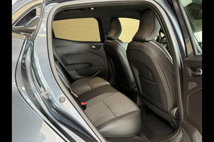 Renault Clio 1.0 TCe Intens | Groot Navi | 360 | ACC | Blindspot | 17" | PDC V+A | Carplay | Dealer onderhouden!