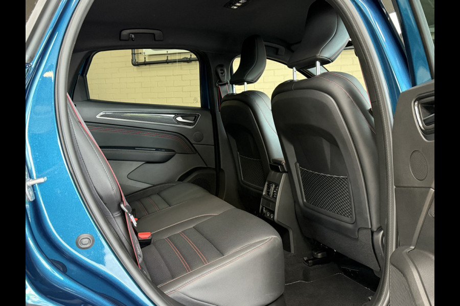 Renault Arkana 1.6 E-Tech Hyb 145 R.S. Line | Groot Navi | 360 Camera |  18" | Leder | Stoel & stuur verwarming | 100% Renault Dealer Onderhouden!