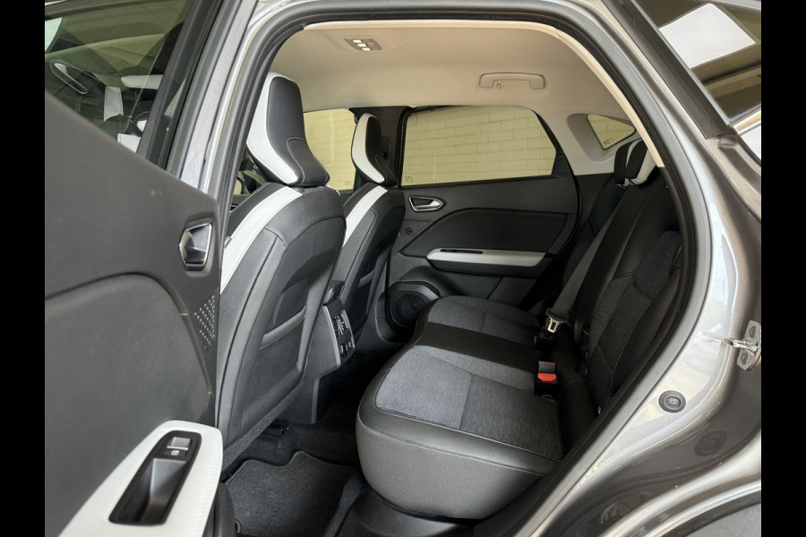 Renault Captur 1.3 TCe 155 Edition One | 9,3" Navi | Bose | 18" | 360 | ACC | PDC V+A | Blindspot | 100% Dealer onderhouden!