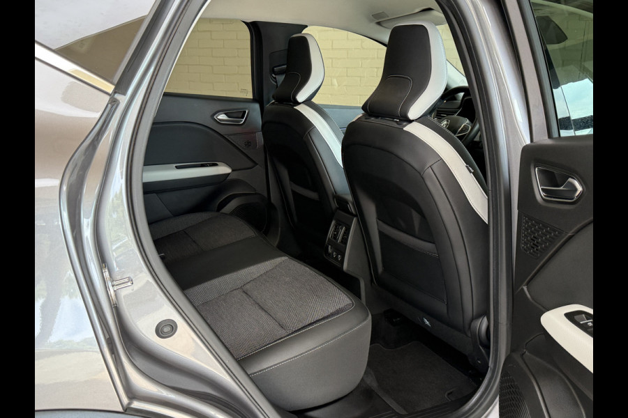 Renault Captur 1.3 TCe 155 Edition One | 9,3" Navi | Bose | 18" | 360 | ACC | PDC V+A | Blindspot | 100% Dealer onderhouden!