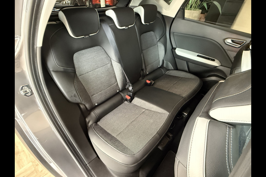 Renault Captur 1.3 TCe 155 Edition One | 9,3" Navi | Bose | 18" | 360 | ACC | PDC V+A | Blindspot | 100% Dealer onderhouden!