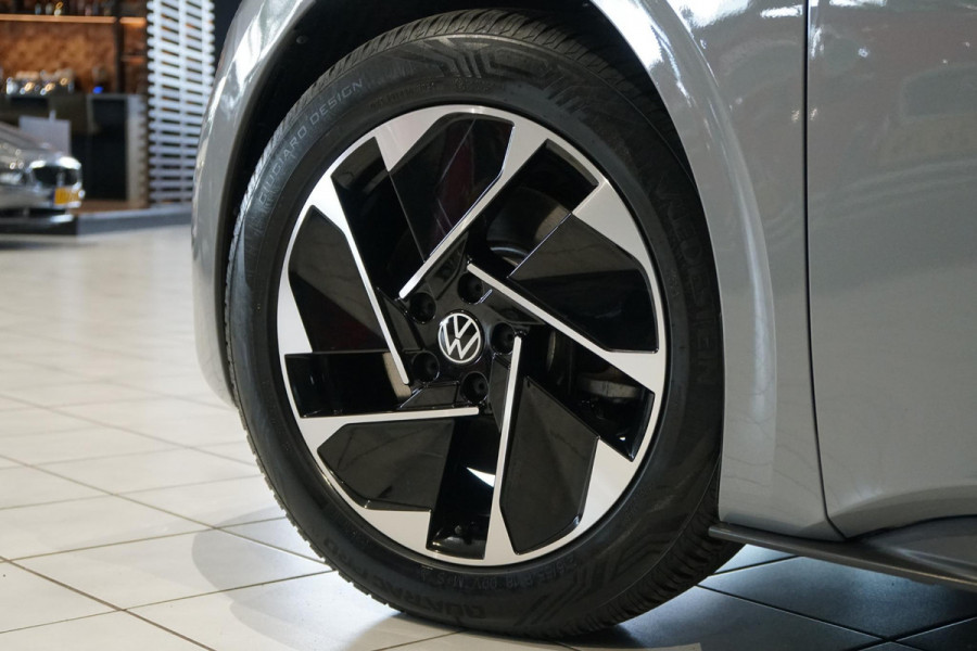 Volkswagen ID.3 City 45 kWh 1e eigenaar *INCL BTW* + Led / Apple Carplay / Sensoren / Sfeerverlichting