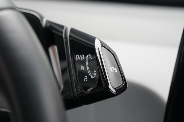 Volkswagen ID.3 City 45 kWh 1e eigenaar *INCL BTW* + Led / Apple Carplay / Sensoren / Sfeerverlichting