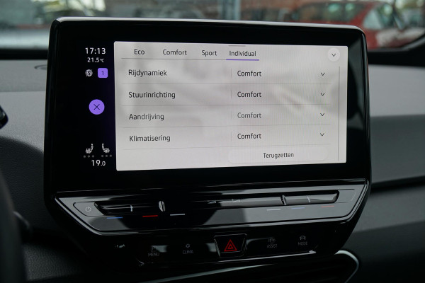 Volkswagen ID.3 City 45 kWh 1e eigenaar *INCL BTW* + Led / Apple Carplay / Sensoren / Sfeerverlichting