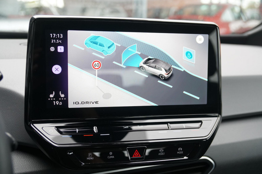 Volkswagen ID.3 City 45 kWh 1e eigenaar *INCL BTW* + Led / Apple Carplay / Sensoren / Sfeerverlichting