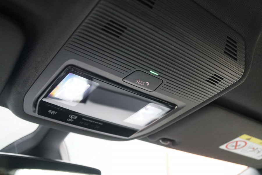 Volkswagen ID.3 City 45 kWh 1e eigenaar *INCL BTW* + Led / Apple Carplay / Sensoren / Sfeerverlichting