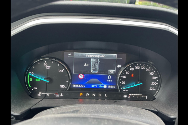 Ford Kuga 2.5 PHEV Titanium X 225pk Trekhaak | Adaptieve Cruise | Winterpack | Achteruitrijcamera | Head up Display | 18 inch Lichtmetaal | Dealer onderhouden