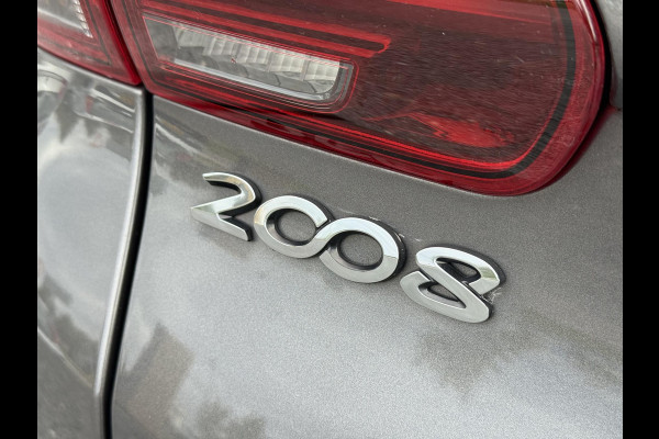Peugeot 2008 1.2 PureTech Signature 1e Eigenaar,Dealer Onderhouden,Navi,Airco,Cruise,110pk,6 Bak,Lm velgen,Weinig km,N.A.P,Pdc,Nieuwe Apk bij Aflevering