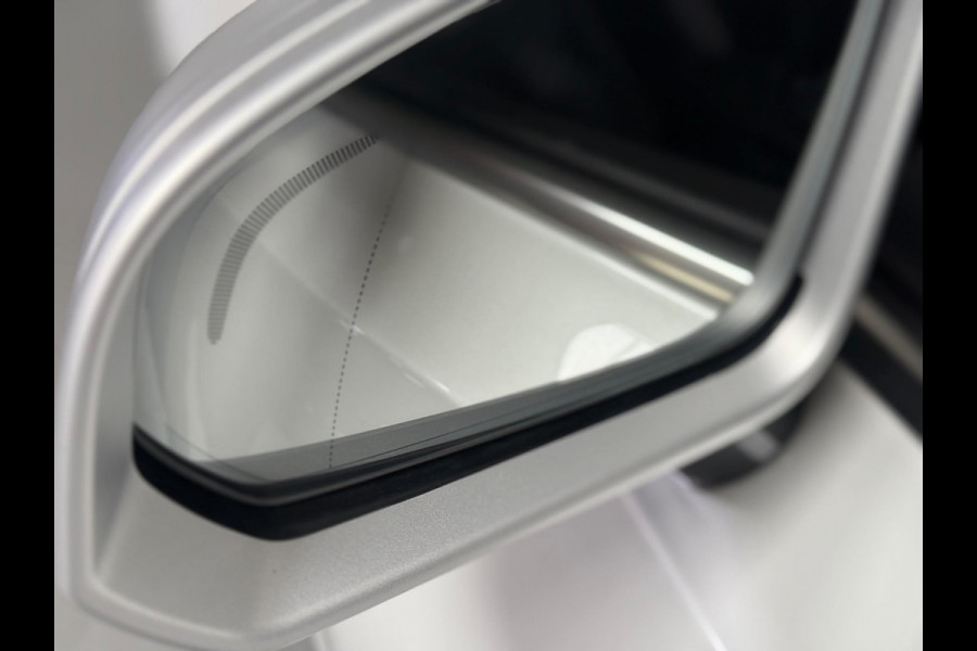Volvo V90 2.0 T6 AWD R-Design l Polestar l Luchtvering l Trekhaak l HUD l Leder
