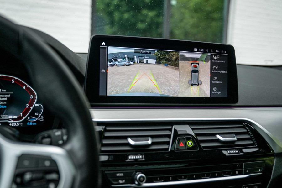 BMW 5 Serie Touring 530e xDrive M-Sport CoPilot Panorama Trekhaak 360