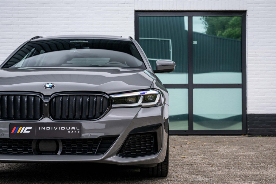BMW 5 Serie Touring 530e xDrive M-Sport CoPilot Panorama Trekhaak 360