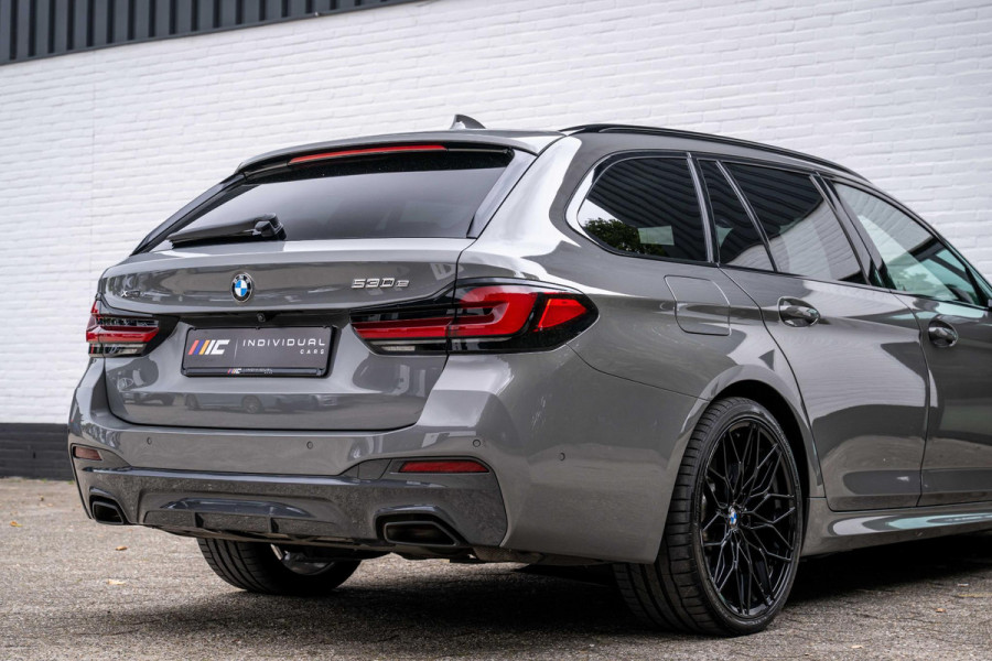 BMW 5 Serie Touring 530e xDrive M-Sport CoPilot Panorama Trekhaak 360