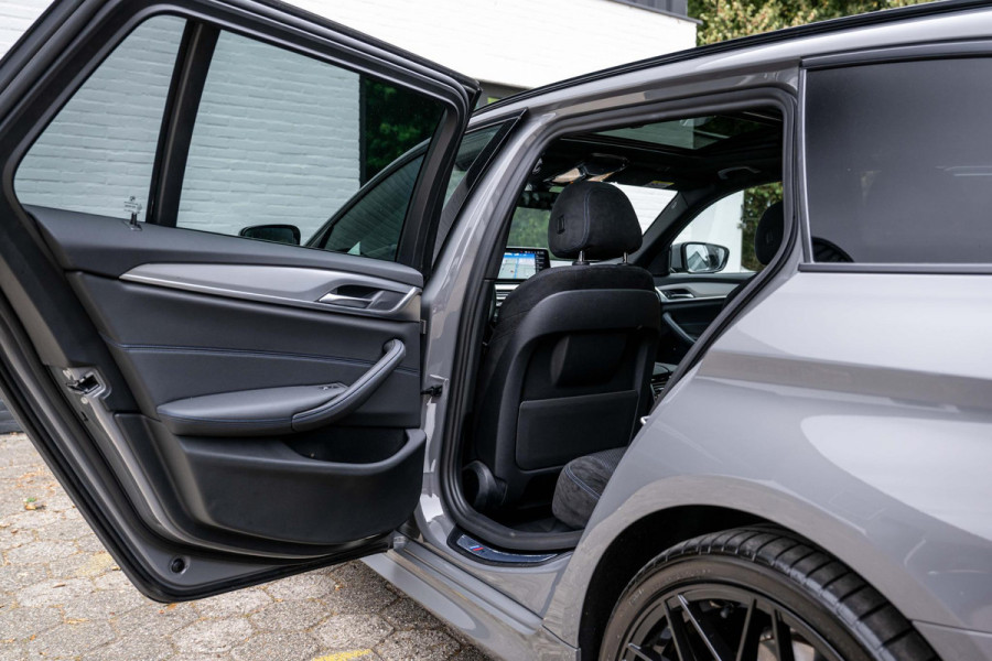 BMW 5 Serie Touring 530e xDrive M-Sport CoPilot Panorama Trekhaak 360