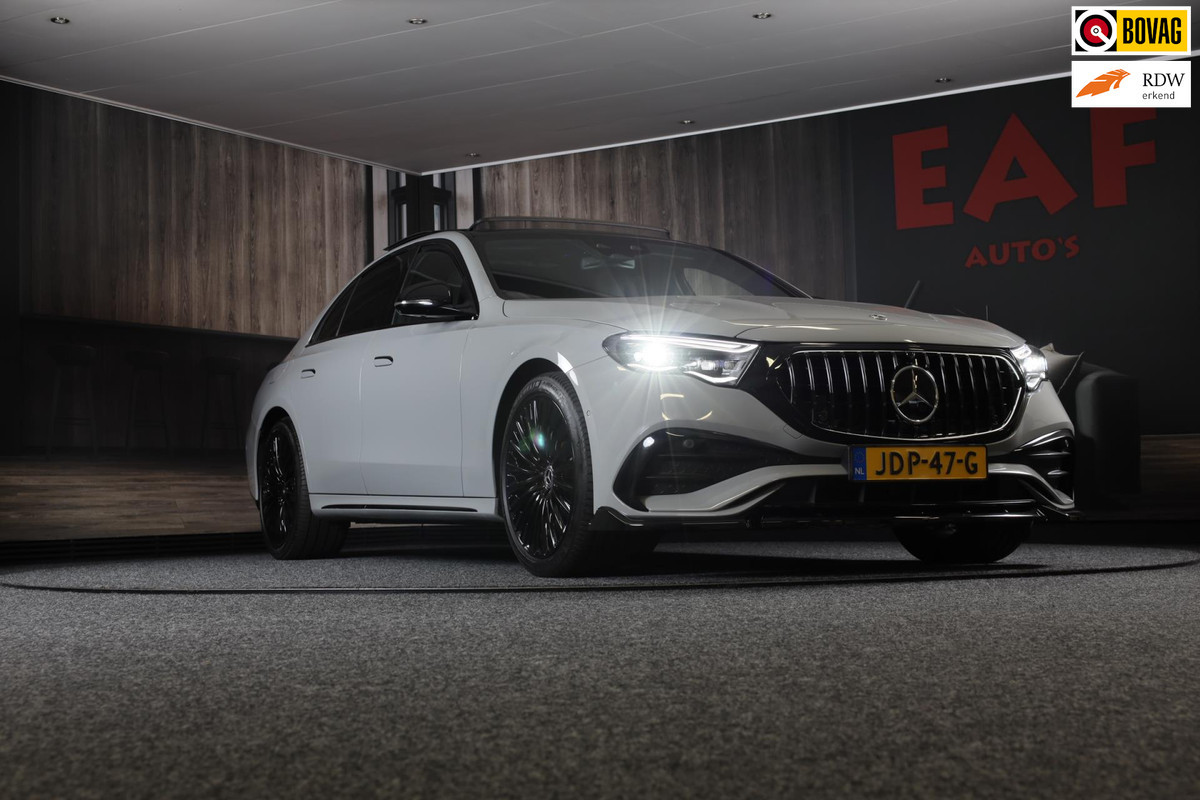Mercedes-Benz E-Klasse 400 e 4MATIC AMG 53 Look / Hyperscreen / Massage / Burmester 4D / Head Up / 360 Camera / Leder / Pano / 20 Mercedes-Benz E-Klasse 400 e 4MATIC AMG 53 Look / Hyperscreen / Massage / Burmester 4D / Head Up / 360 Camera / Leder / Pano / 20