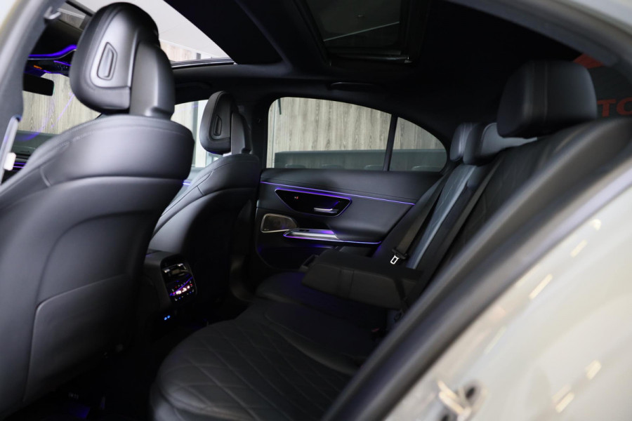 Mercedes-Benz E-Klasse 400 e 4MATIC AMG 53 Look / Hyperscreen / Massage / Burmester 4D / Head Up / 360 Camera / Leder / Pano / 20