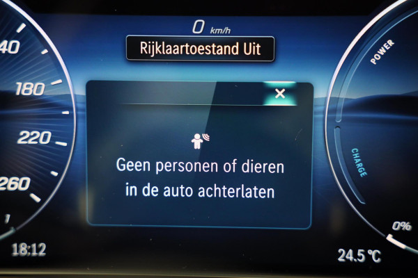 Mercedes-Benz E-Klasse 400 e 4MATIC AMG 53 Look / Hyperscreen / Massage / Burmester 4D / Head Up / 360 Camera / Leder / Pano / 20