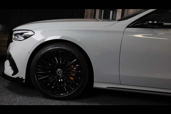 Mercedes-Benz E-Klasse 400 e 4MATIC AMG 53 Look / Hyperscreen / Massage / Burmester 4D / Head Up / 360 Camera / Leder / Pano / 20