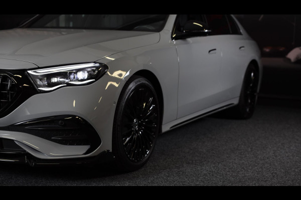 Mercedes-Benz E-Klasse 400 e 4MATIC AMG 53 Look / Hyperscreen / Massage / Burmester 4D / Head Up / 360 Camera / Leder / Pano / 20
