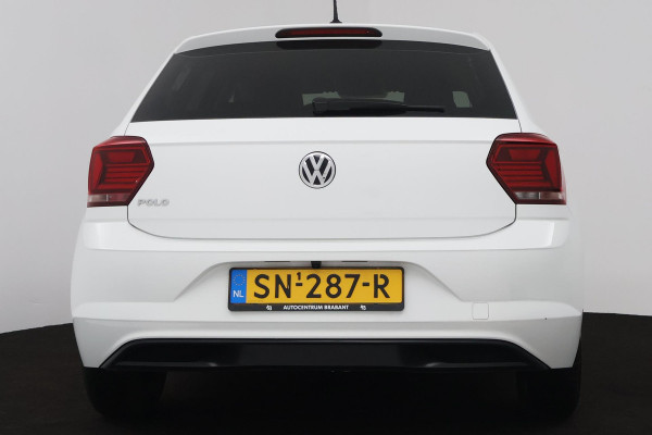 Volkswagen Polo 1.0 TSI Comfortline (CRUISE CONTROL ADAPTIEF, ACHTERUITRIJCAMERA, CARPLAY NAVIGATIE)
